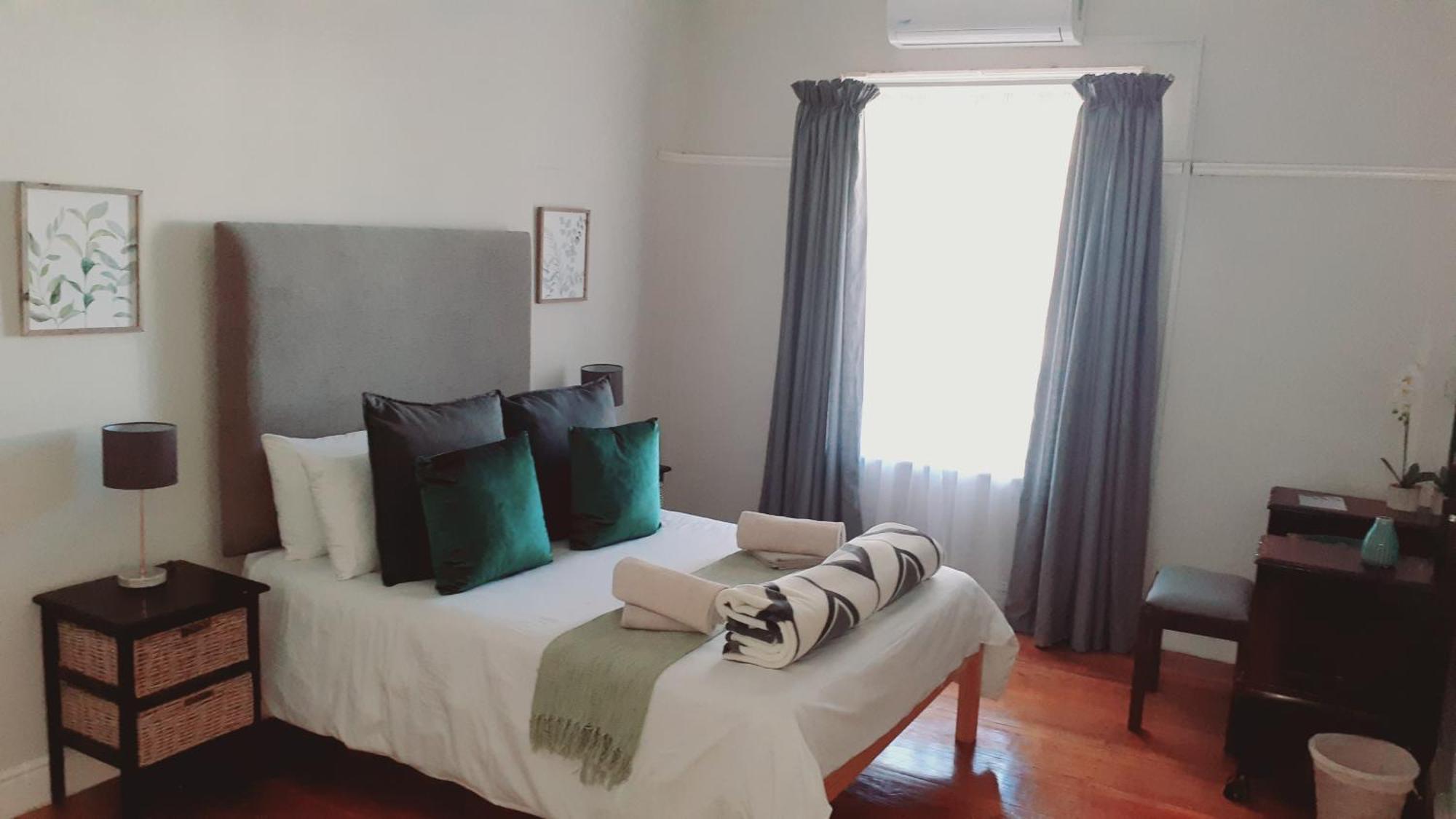 Boer & Brit Villa Graaff Reinet Room photo