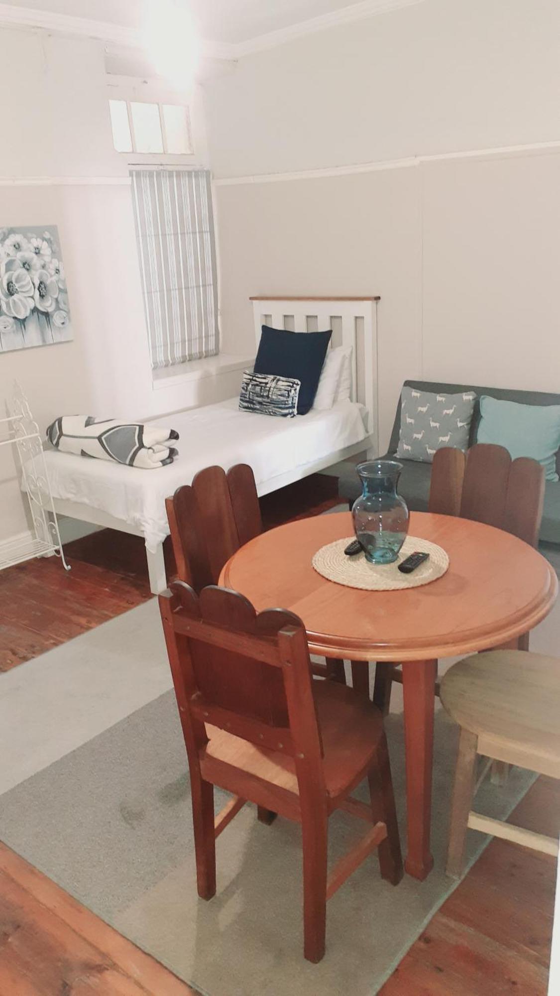 Boer & Brit Villa Graaff Reinet Room photo