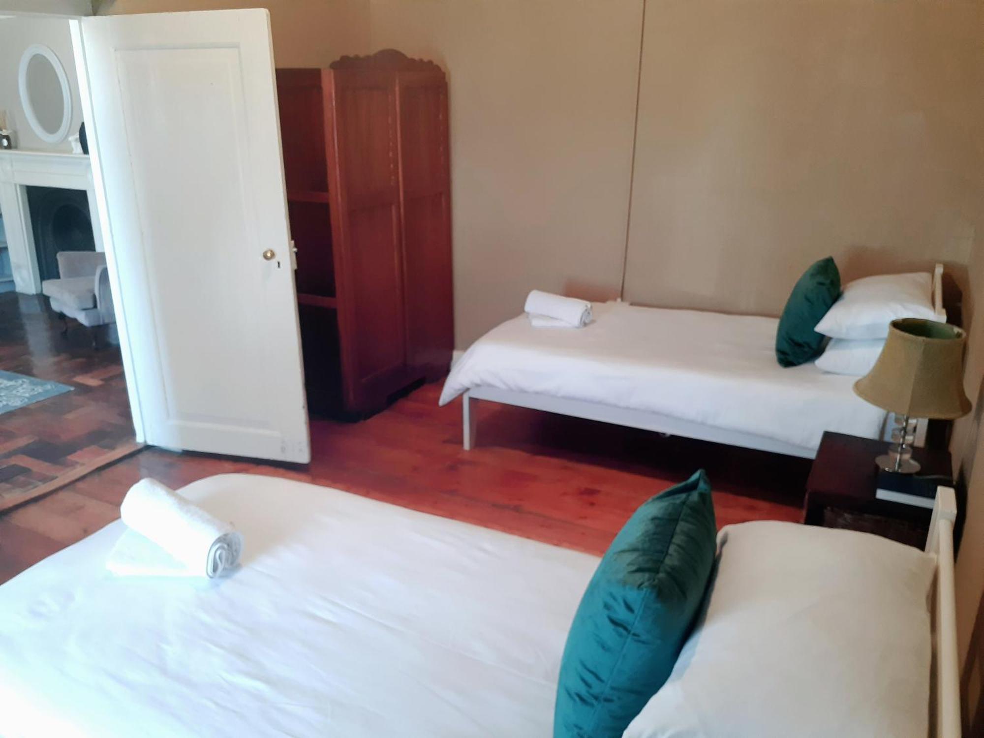 Boer & Brit Villa Graaff Reinet Room photo