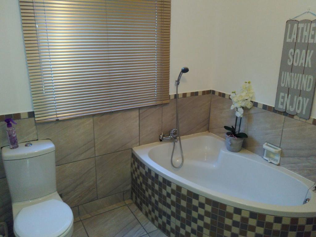 Boer & Brit Villa Graaff Reinet Room photo